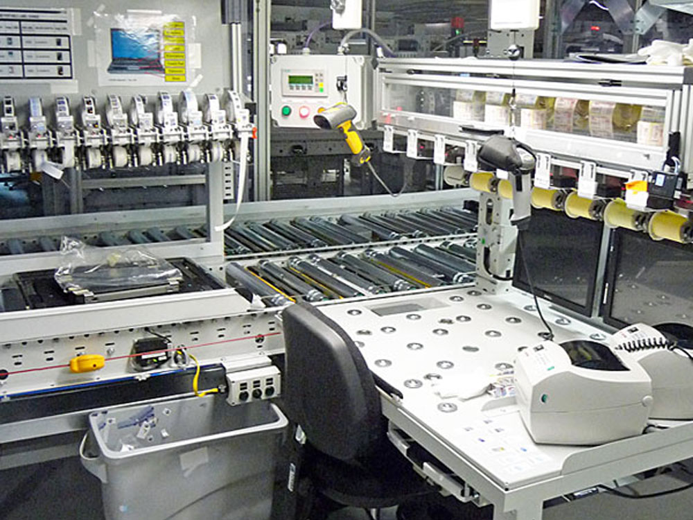 NGS Material Handling Integrated Conveyor Workstation