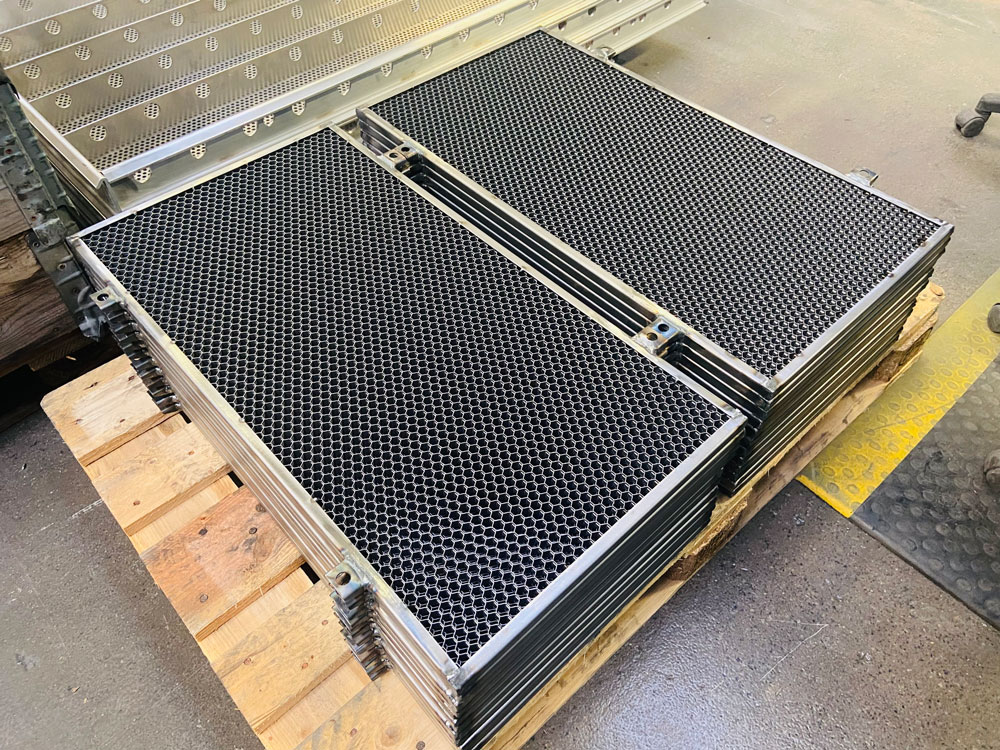 Rectangular Honeycomb grid in mounting frame